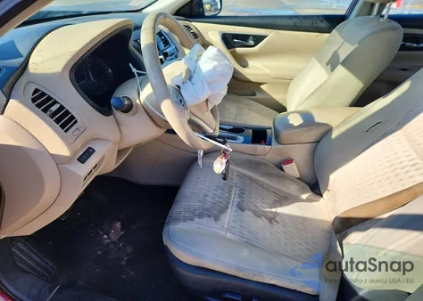 2016 Nissan Altima 2.5 z USA, uszkodzony, nr VIN 1N4AL3AP1GN338034